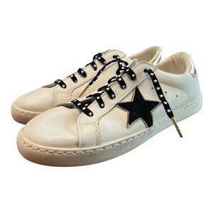 Vintage Havana  Shoes with Black Star Laces